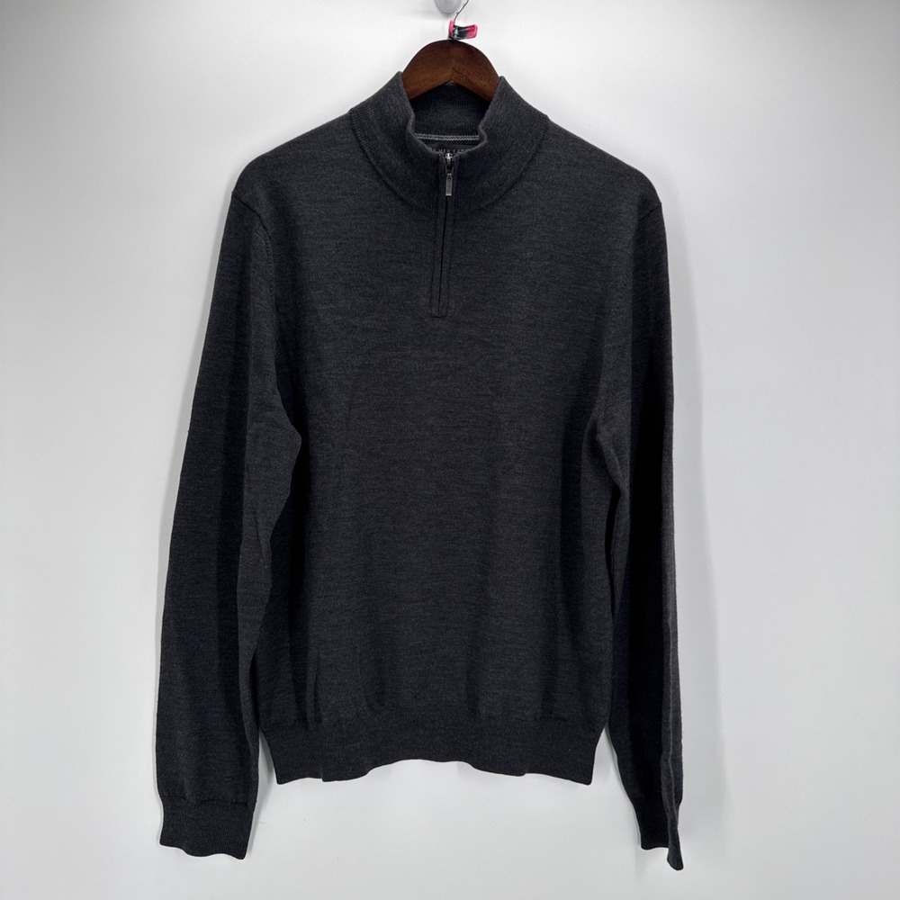 Bloomingdales The Men's Store 100% Merino Wool Sweater Gray Large
